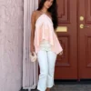 Adelaide draperad satin-halterneck-top – persika Adelaide draperad satin-halterneck-top – persika
