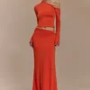 Ainsley asymmetrisk maxikjol med blommiga detaljer – bränd orange Ainsley asymmetrisk maxikjol med blommiga detaljer – bränd orange