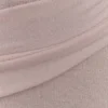 Alexius maxiklänning i stickat med en axel – dammrosa Alexius maxiklänning i stickat med en axel – dammrosa