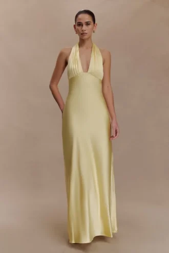 Alice maxiklänning i satin med halterneck – Lemon