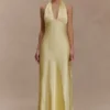 Alice maxiklänning i satin med halterneck – Lemon Alice maxiklänning i satin med halterneck – Lemon