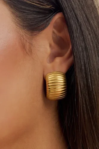 Amelia Texturerade hoop-örhängen – Guld