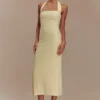Amelita Suiting Halter Midi Klänning – Pale Lemon Amelita Suiting Halter Midi Klänning – Pale Lemon
