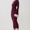 Amirose Ruffle Knit Midi Klänning – Plum Amirose Ruffle Knit Midi Klänning – Plum