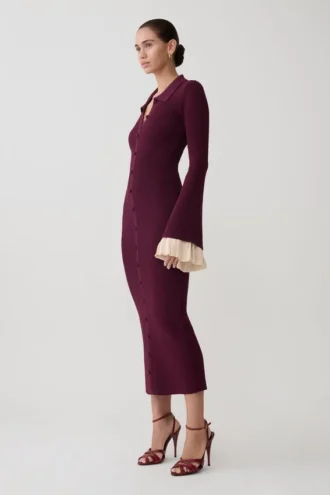 Amirose Ruffle Knit Midi Klänning – Plum