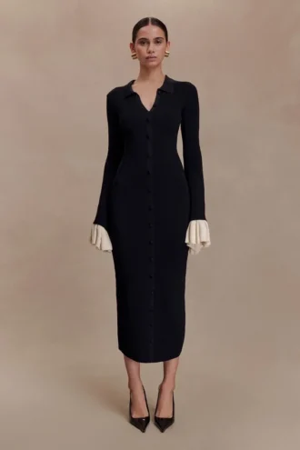 Amirose Ruffle Knit Midi Klänning – Svart