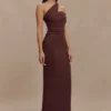 Anastasia enaxlad midiklänning i modal – mahogny Anastasia enaxlad midiklänning i modal – mahogny