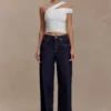 Anna modal-top med en axel – vit Anna modal-top med en axel – vit