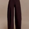 Beatrix högmidjade Denim-jeans – chokladbruna Beatrix högmidjade Denim-jeans – chokladbruna