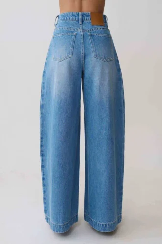 Bobby Oversized-jeans med veck fram – sommarblå