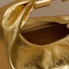 Bristol Mini Croissant läderväska – guld Bristol Mini Croissant läderväska – guld