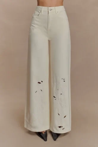 Carmella broderade jeans – Ecru