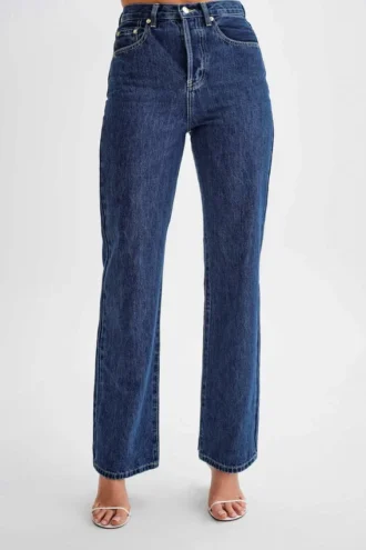 Janine högmidjade jeans med raka ben – mörkblå