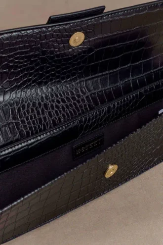 Jessica clutch i imiterat krokodilläder – svart