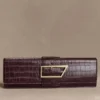 Jessica clutch i imiterat krokodilläder – vinröd Jessica clutch i imiterat krokodilläder – vinröd