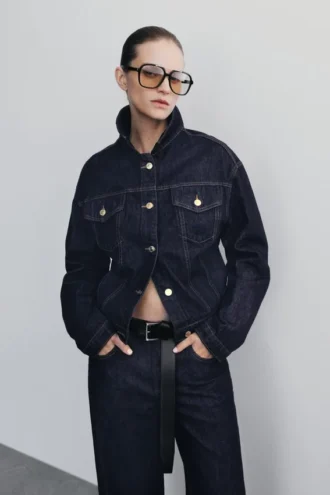 Kirra Cinched Denim Jacket – tvättad indigoblå