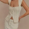 Loretta Denim Top med korta ärmar – Ecru Loretta Denim Top med korta ärmar – Ecru
