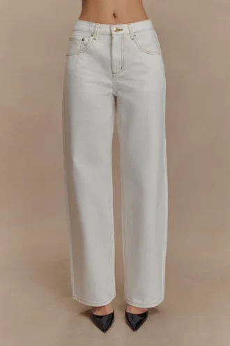 Mannon Mid Rise Denim Jeans – Vit Mannon Mid Rise Denim Jeans – Vit
