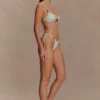 Memphis bikinitopp med pärlor – mint Memphis bikinitopp med pärlor – mint