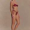 Memphis bikinitopp med pärlor – vinröd Memphis bikinitopp med pärlor – vinröd