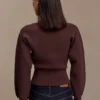 Mertyle asymmetrisk stickad tröja – mörk choklad Mertyle asymmetrisk stickad tröja – mörk choklad