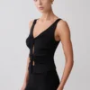 Millie Twist ärmlös topp – svart Millie Twist ärmlös topp – svart