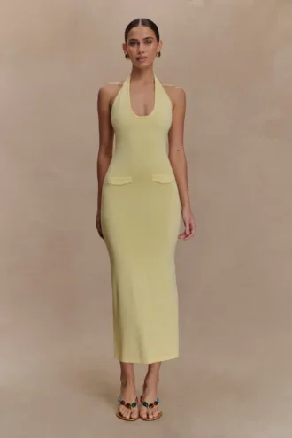 Ovina halterneck-stickad midiklänning – Lemon