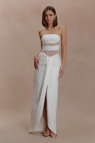 Paulina Cut Out Strapless Maxi Klänning – Vit