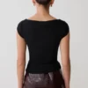 Romana kortärmad mesh-top – svart Romana kortärmad mesh-top – svart