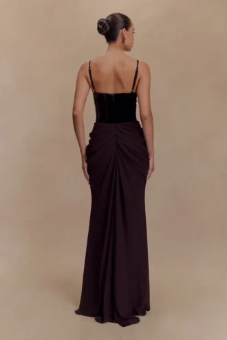 Roxanne Velvet Corset Maxi Klänning – Cacao Brown