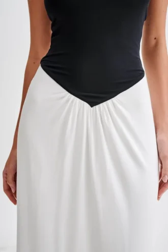 Ruby Strapless Slinky Maxi Klänning – Svart/Vit