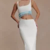 Ruvic Knit Maxi Beaded Klänning – Vit Ruvic Knit Maxi Beaded Klänning – Vit