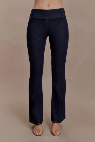 Shelly Flared Denim Jeans – tvättad indigoblå