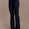 Shelly Flared Denim Jeans – tvättad indigoblå