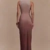 Stella draperad, figurnära maxiklänning – Mocha Ombre Stella draperad, figurnära maxiklänning – Mocha Ombre