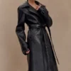 Tarah trenchcoat i konstläder – svart Tarah trenchcoat i konstläder – svart