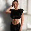 Zendaya kort topp i siden – svart Zendaya kort topp i siden – svart